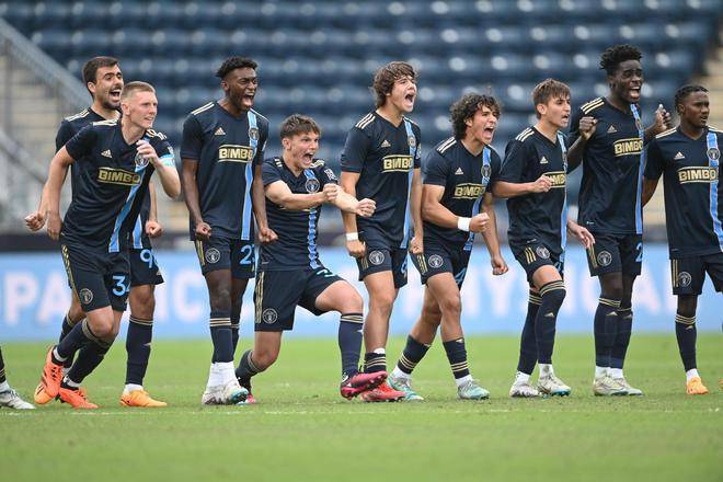 包含洛杉矶FC美职联战胜洛杉矶银河，贝拉建功的词条